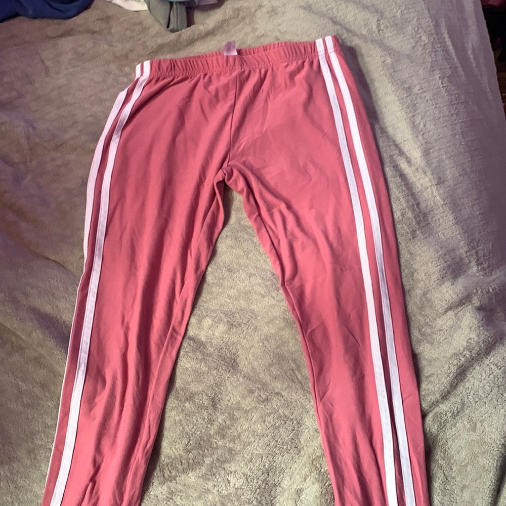 pink leggings